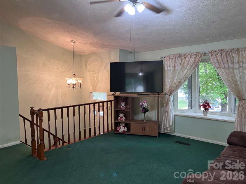 9108 Touchstone Lane, Charlotte, NC 28227.  MLS# CAR4398386, YatesRealty ID 35552. 