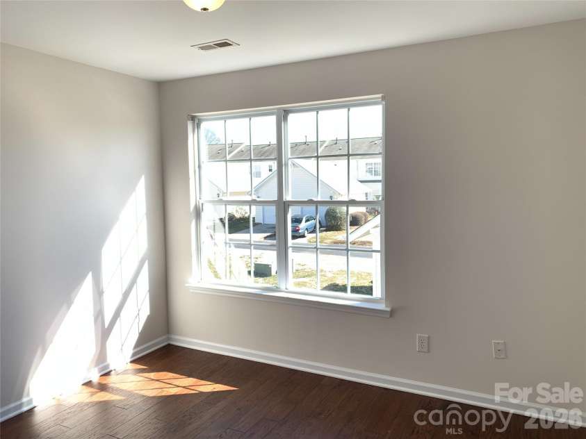 1448 Stonedown Lane, Matthews, NC 28104.  MLS# CAR4395119, YatesRealty ID 35553. 
