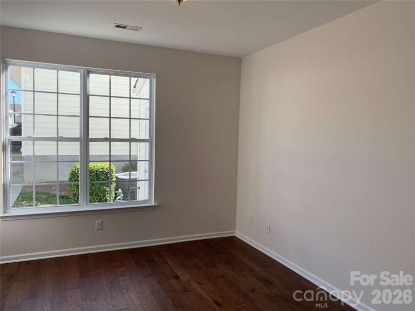 1448 Stonedown Lane, Matthews, NC 28104.  MLS# CAR4395119, YatesRealty ID 35553. 