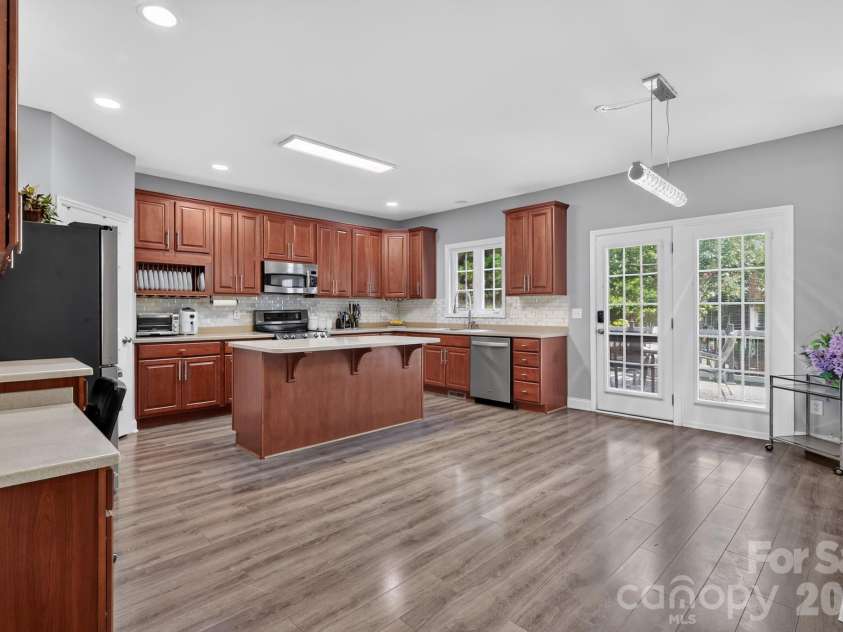 100 Drakeshire Court, Morrisville, NC 27560.  MLS# CAR4383417, YatesRealty ID 35554. 