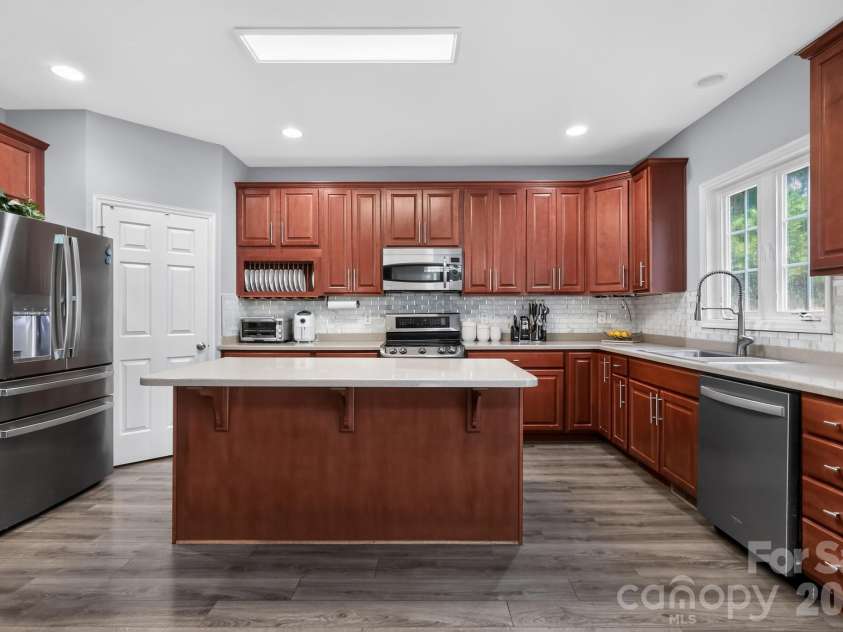 100 Drakeshire Court, Morrisville, NC 27560.  MLS# CAR4383417, YatesRealty ID 35554. 