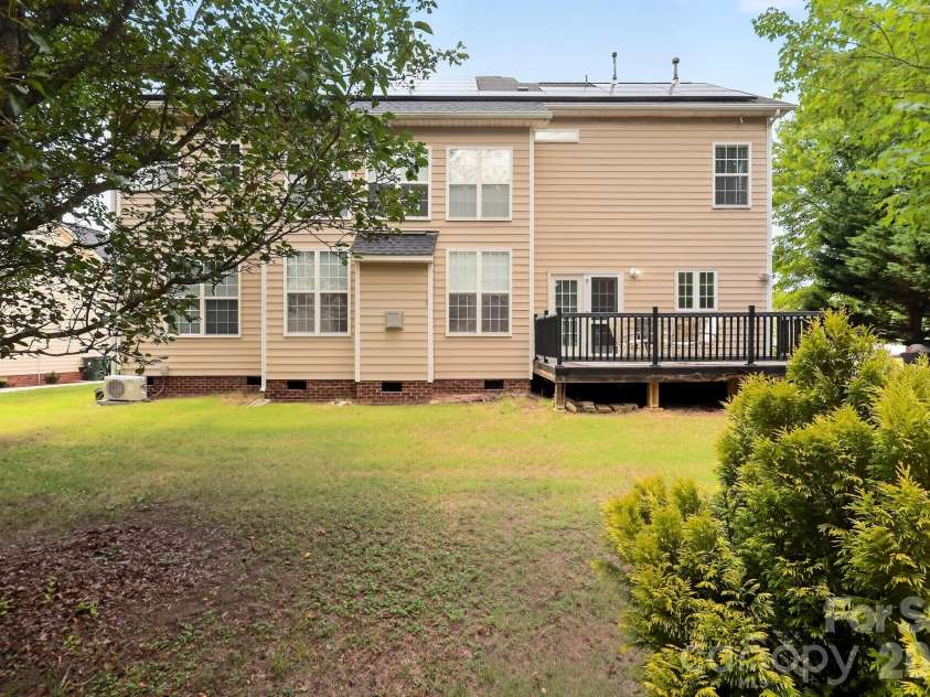 100 Drakeshire Court, Morrisville, NC 27560.  MLS# CAR4383417, YatesRealty ID 35554. 