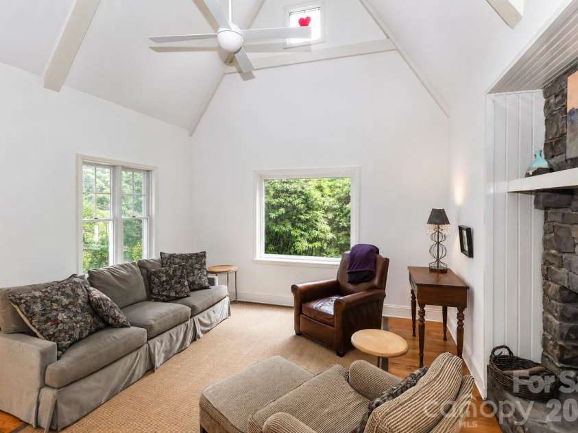315 Green Hill Woods, Blowing Rock, NC 28605.  MLS# CAR4400512, YatesRealty ID 35555. 