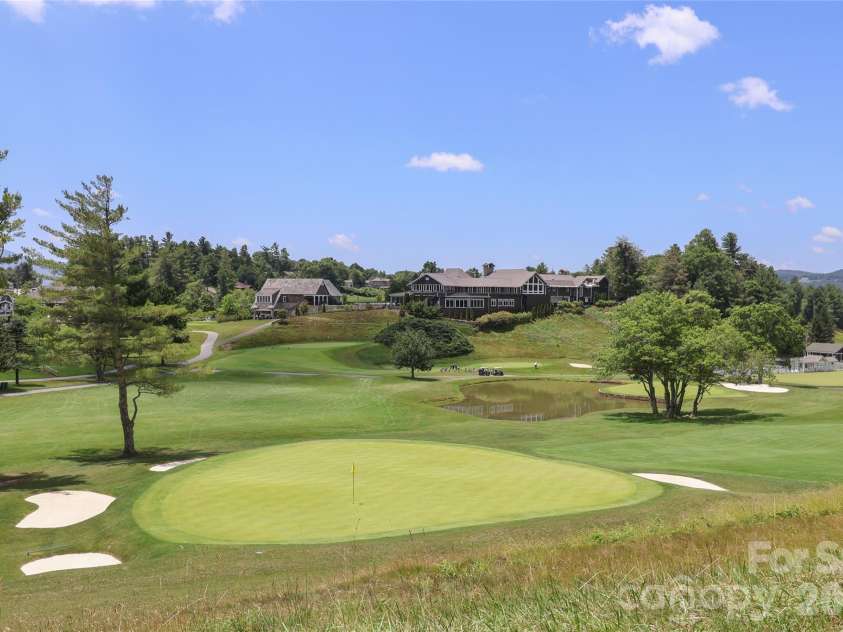 315 Green Hill Woods, Blowing Rock, NC 28605.  MLS# CAR4400512, YatesRealty ID 35555. 