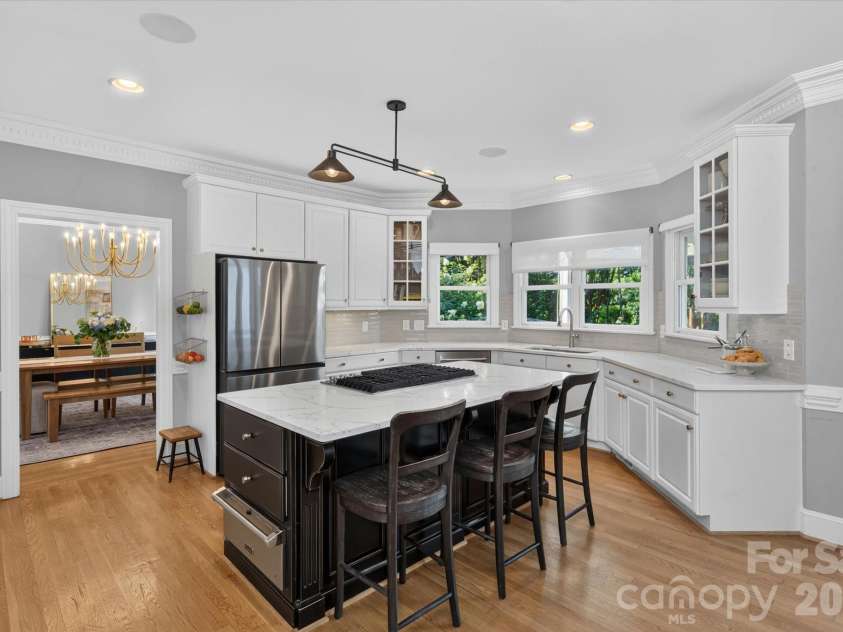 11423 Colonial Country Lane, Charlotte, NC 28277.  MLS# CAR4400807, YatesRealty ID 35556. 