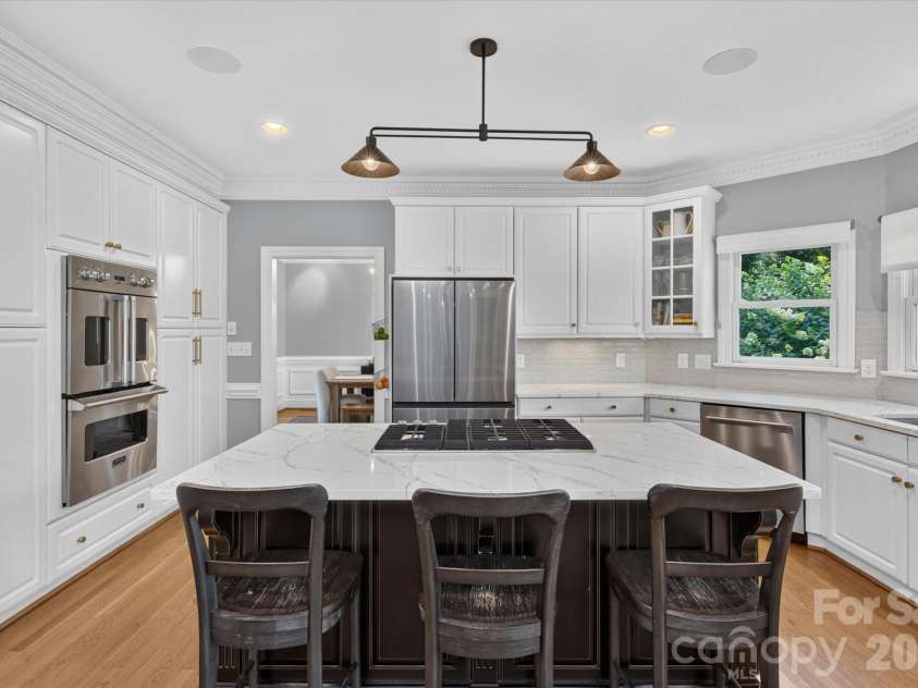 11423 Colonial Country Lane, Charlotte, NC 28277.  MLS# CAR4400807, YatesRealty ID 35556. 