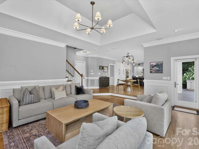 11423 Colonial Country Lane, Charlotte, NC 28277.  MLS# CAR4400807, YatesRealty ID 35556. 