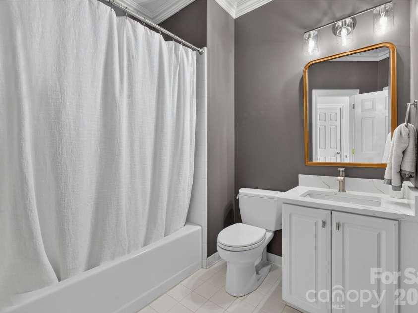 11423 Colonial Country Lane, Charlotte, NC 28277.  MLS# CAR4400807, YatesRealty ID 35556. 