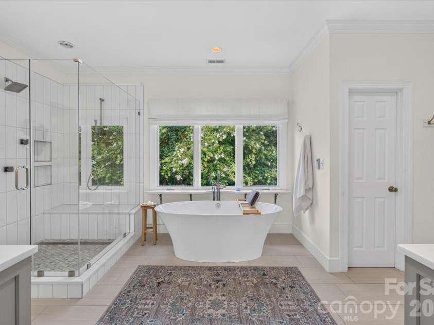 11423 Colonial Country Lane, Charlotte, NC 28277.  MLS# CAR4400807, YatesRealty ID 35556. 