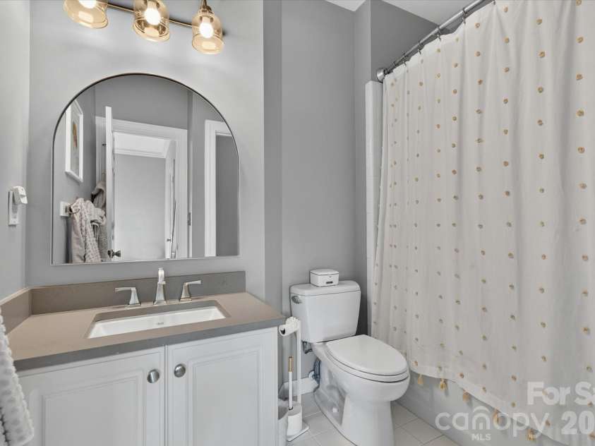 11423 Colonial Country Lane, Charlotte, NC 28277.  MLS# CAR4400807, YatesRealty ID 35556. 