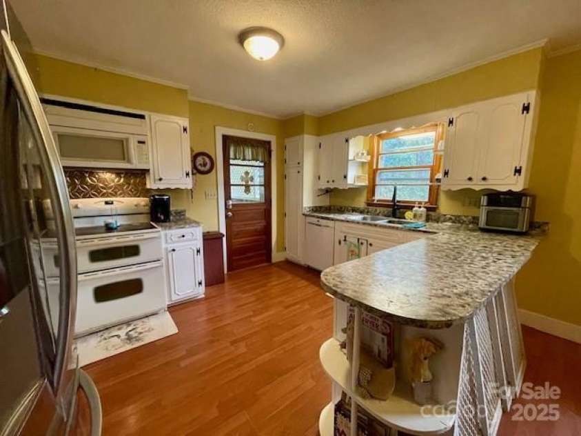 126 Waters Road, Bostic, NC 28018.  MLS# CAR4283369, YatesRealty ID 3556. 