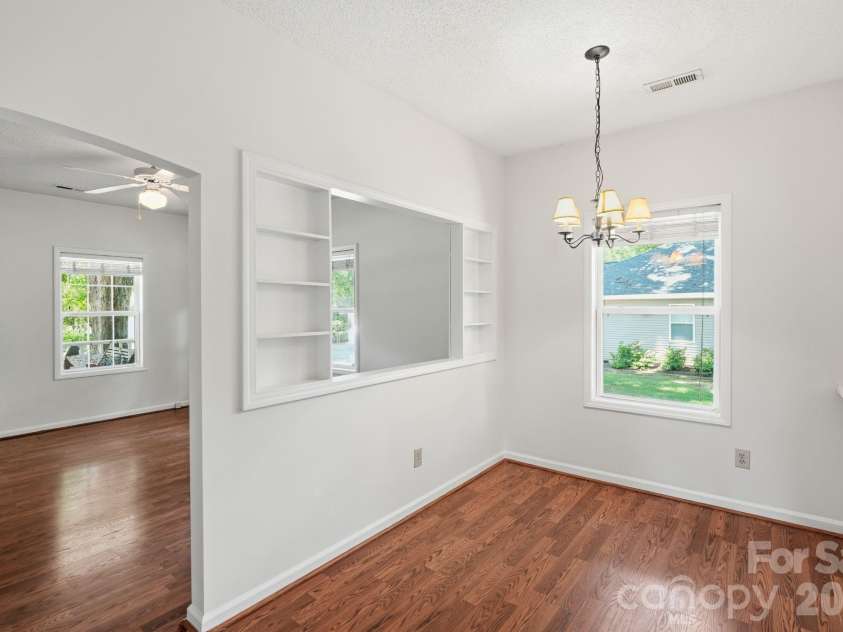 206 Sixth Street, Belmont, NC 28012.  MLS# CAR4399946, YatesRealty ID 35560. Dining Room