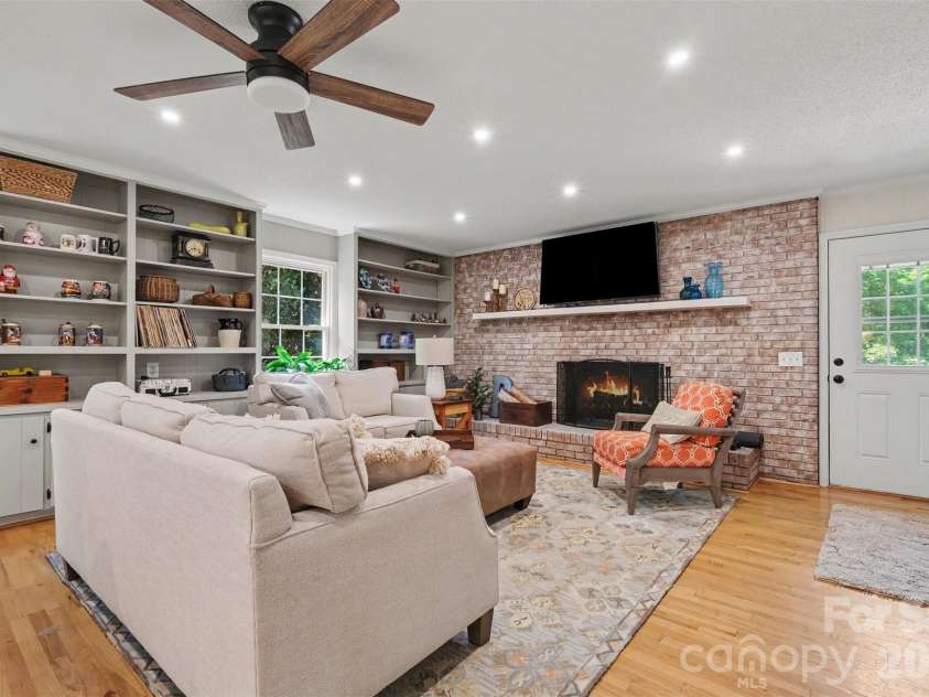 1203 Flintshire Drive, Albemarle, NC 28001.  MLS# CAR4399160, YatesRealty ID 35561. 