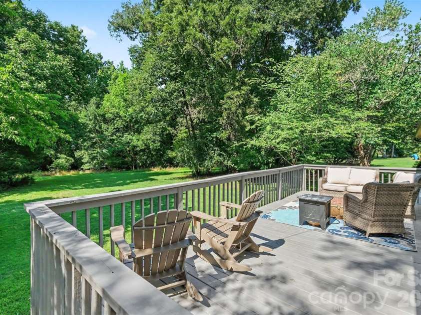 1203 Flintshire Drive, Albemarle, NC 28001.  MLS# CAR4399160, YatesRealty ID 35561. 
