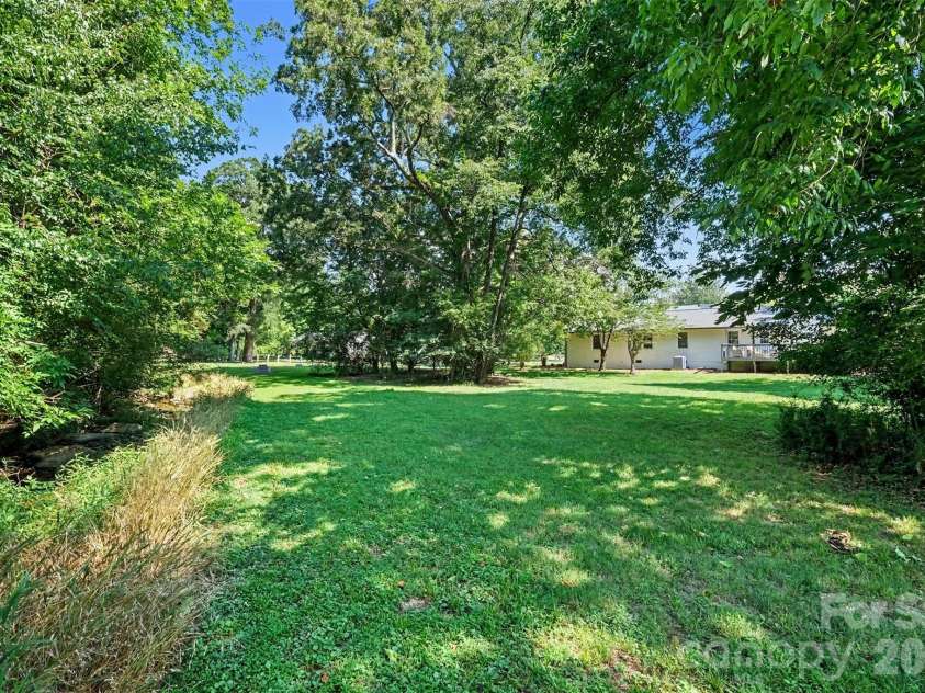 1203 Flintshire Drive, Albemarle, NC 28001.  MLS# CAR4399160, YatesRealty ID 35561. 