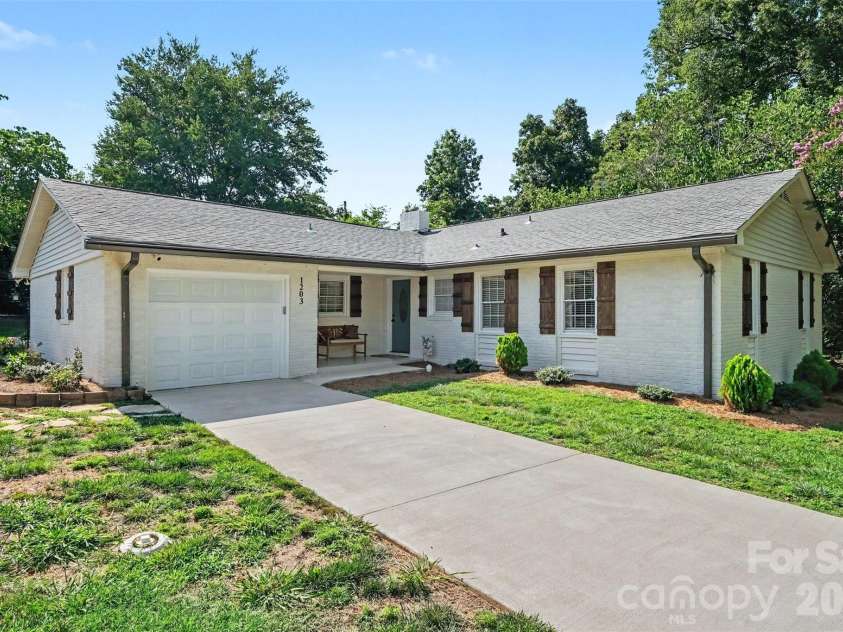 1203 Flintshire Drive, Albemarle, NC 28001.  MLS# CAR4399160, YatesRealty ID 35561. 