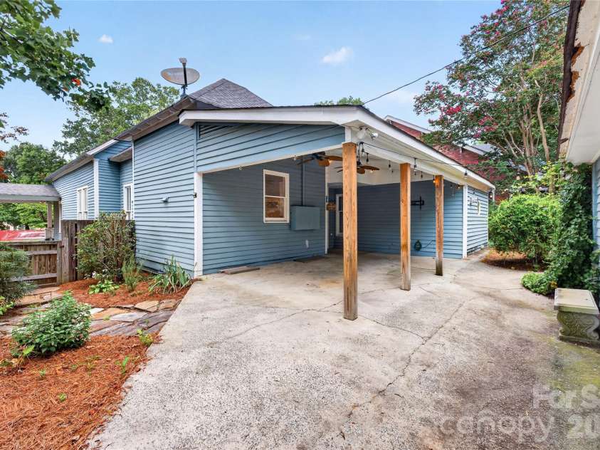 403 Franklin Street, Monroe, NC 28112.  MLS# CAR4399211, YatesRealty ID 35562. 