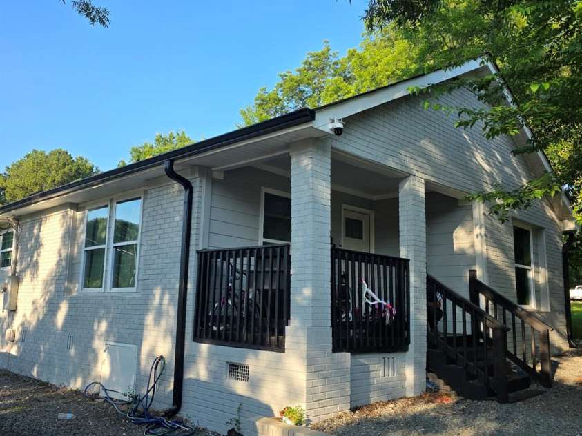 803 Gordon Street, Monroe, NC 28112.  MLS# CAR4398080, YatesRealty ID 35563. 