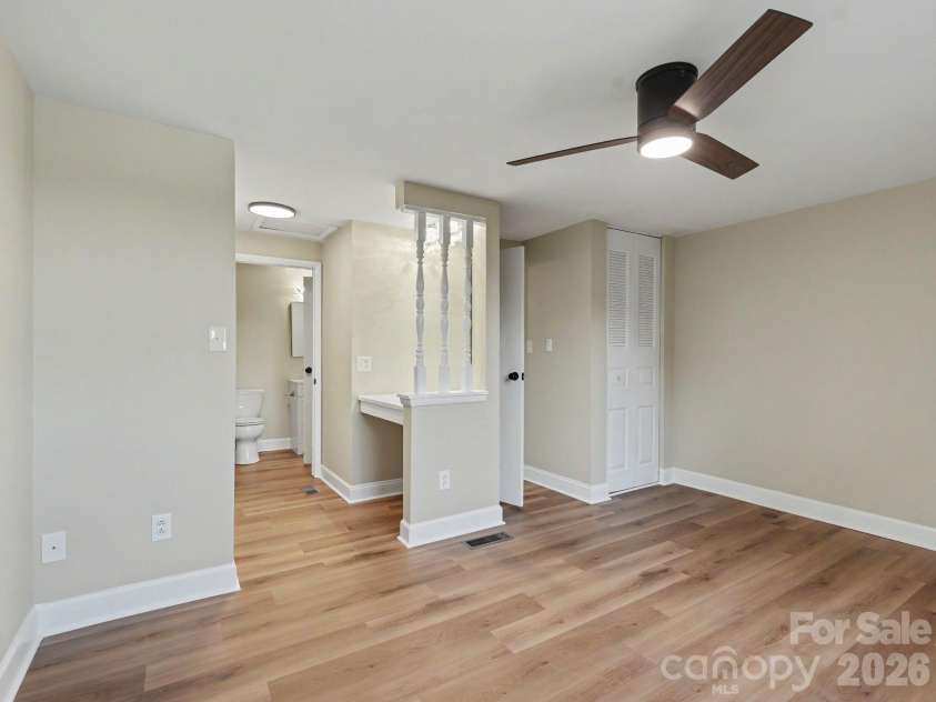 7321 Pebblestone Drive, Charlotte, NC 28212.  MLS# CAR4398675, YatesRealty ID 35564. 