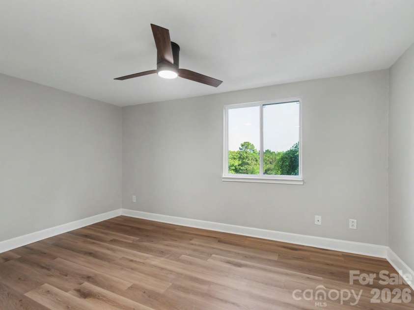 7321 Pebblestone Drive, Charlotte, NC 28212.  MLS# CAR4398675, YatesRealty ID 35564. 