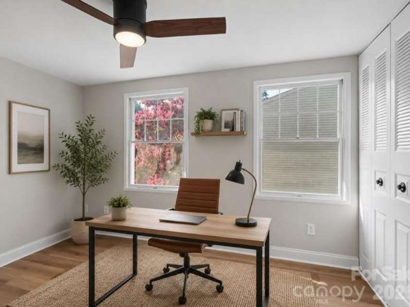 7321 Pebblestone Drive, Charlotte, NC 28212.  MLS# CAR4398675, YatesRealty ID 35564. 
