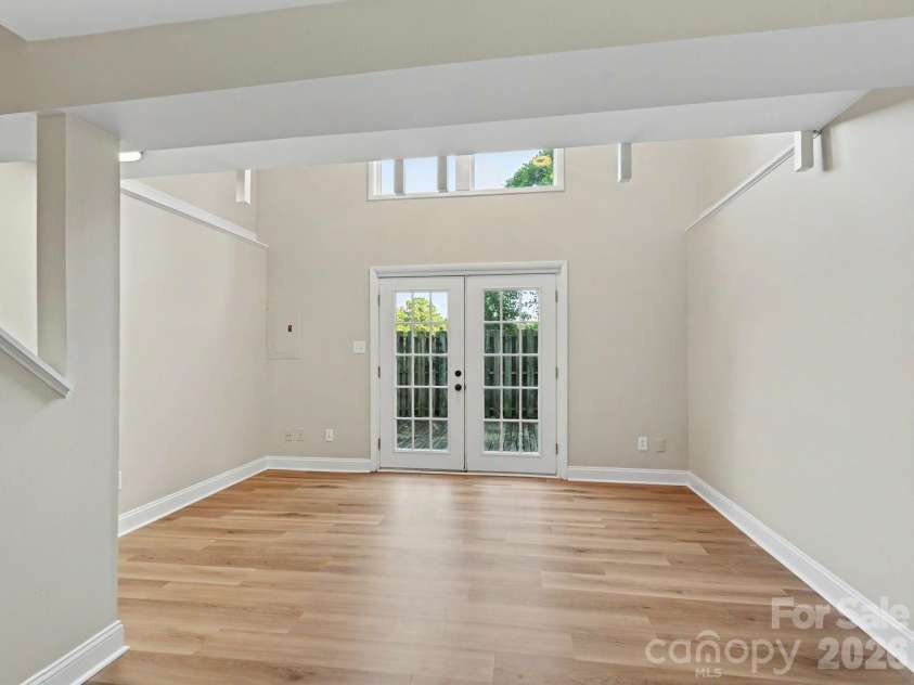 7321 Pebblestone Drive, Charlotte, NC 28212.  MLS# CAR4398675, YatesRealty ID 35564. 