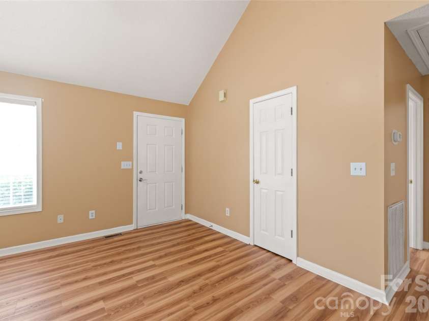 1805 Lawton Drive, Rock Hill, SC 29730.  MLS# CAR4394249, YatesRealty ID 35565. 