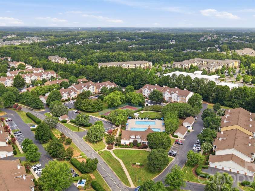 12358 Copper Mountain Boulevard, Charlotte, NC 28277.  MLS# CAR4397441, YatesRealty ID 35567. 