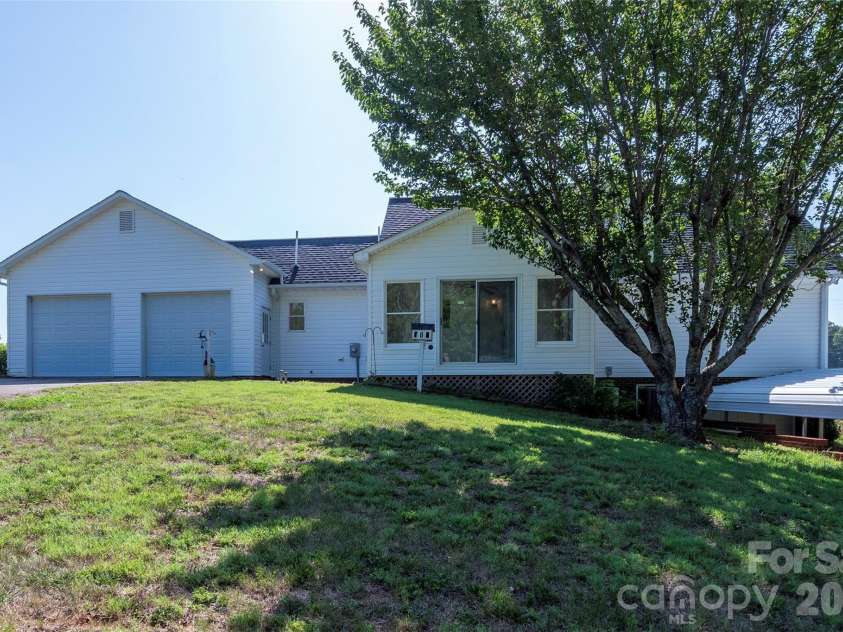 1630 Yadkin Valley Road, Advance, NC 27006.  MLS# CAR4390394, YatesRealty ID 35573. 