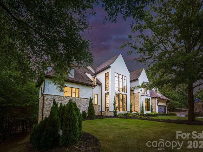 13703 Grand Palisades Parkway, Charlotte, NC 28278.  MLS# CAR4400454, YatesRealty ID 35576. 