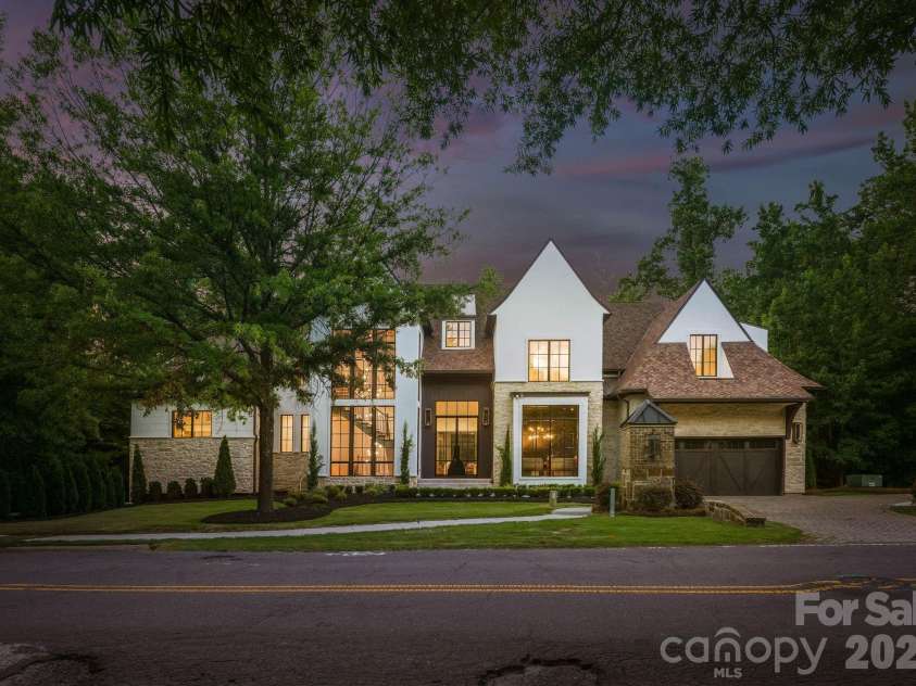 13703 Grand Palisades Parkway, Charlotte, NC 28278.  MLS# CAR4400454, YatesRealty ID 35576. 