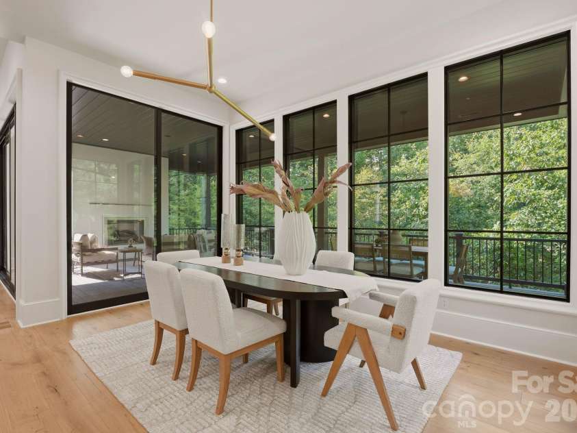 13703 Grand Palisades Parkway, Charlotte, NC 28278.  MLS# CAR4400454, YatesRealty ID 35576. Dining