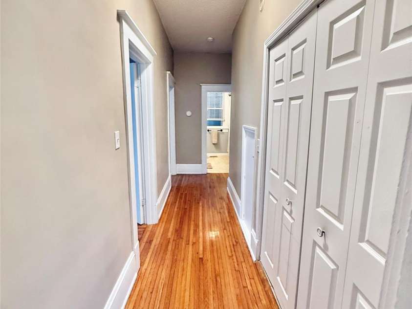 302 College Avenue, Newton, NC 28658.  MLS# CAR4398499, YatesRealty ID 35578. 