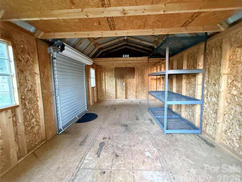 302 College Avenue, Newton, NC 28658.  MLS# CAR4398499, YatesRealty ID 35578. 