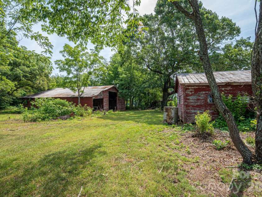 1403 Wehunt Store Road, Cherryville, NC 28021.  MLS# CAR4398432, YatesRealty ID 35579. 