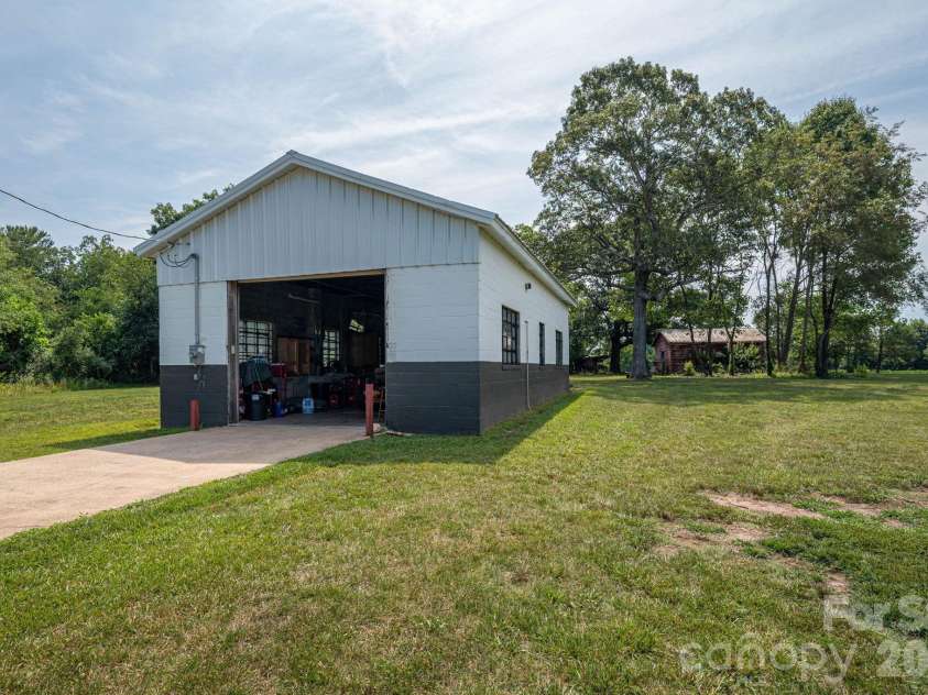 1403 Wehunt Store Road, Cherryville, NC 28021.  MLS# CAR4398432, YatesRealty ID 35579. 