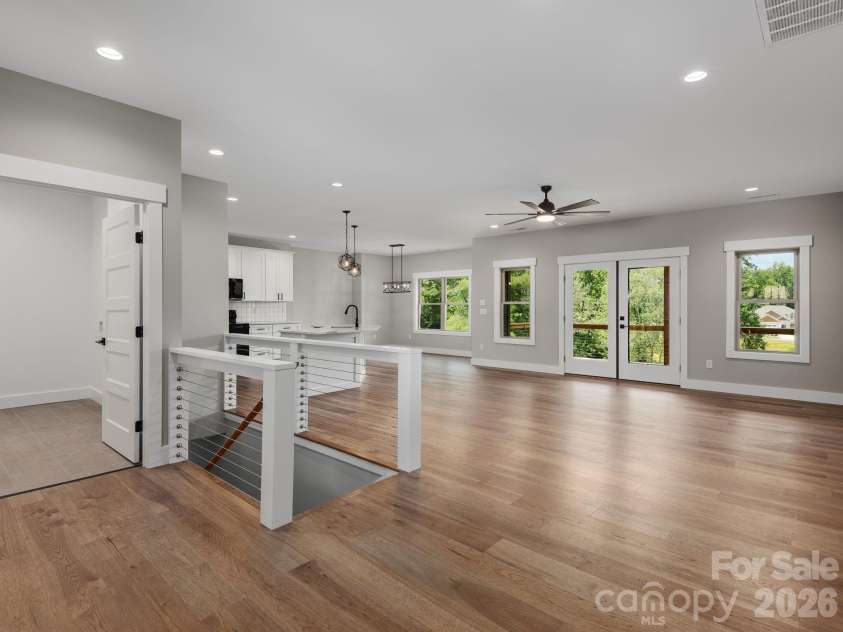 105 Sheila Wynne Drive, Hendersonville, NC 28732.  MLS# CAR4394668, YatesRealty ID 35580. Open main level
