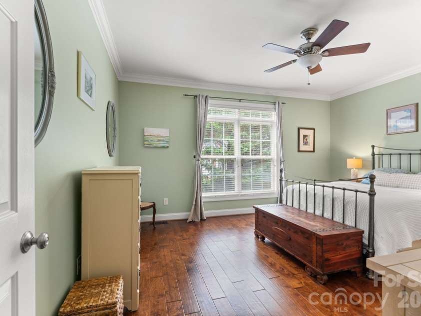 1900 Austin Place Lane, Winston Salem, NC 27127.  MLS# CAR4390396, YatesRealty ID 35585. 