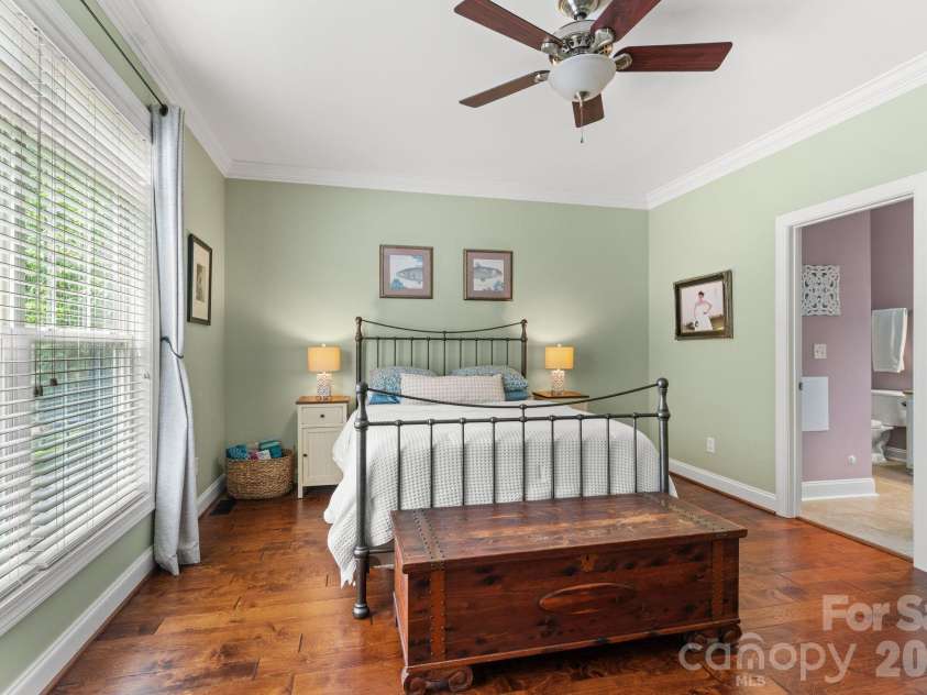 1900 Austin Place Lane, Winston Salem, NC 27127.  MLS# CAR4390396, YatesRealty ID 35585. 