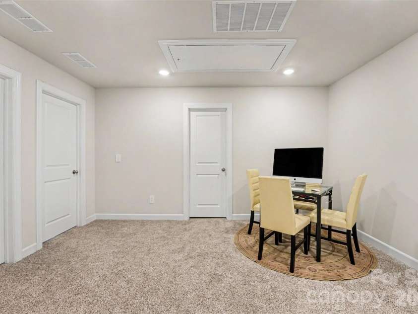 115 Ciara Place, Mooresville, NC 28115.  MLS# CAR4397958, YatesRealty ID 35586. 