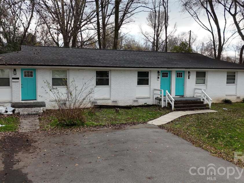 2445 Julia Avenue, Charlotte, NC 28206.  MLS# CAR4340022, YatesRealty ID 3559. 