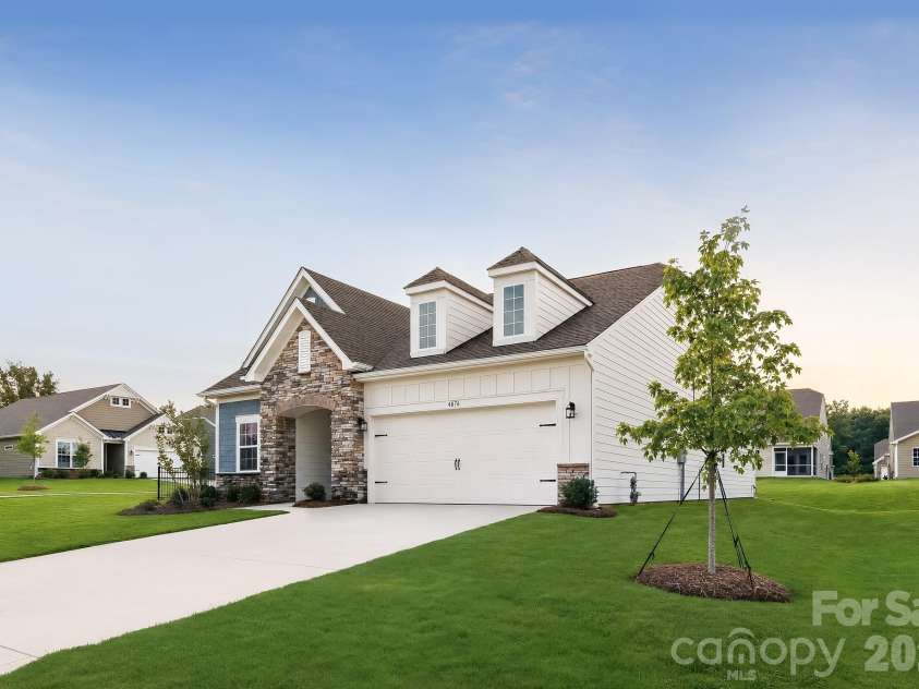 4876 Good Day Drive, Lancaster, SC 29720.  MLS# CAR4401744, YatesRealty ID 35593. 