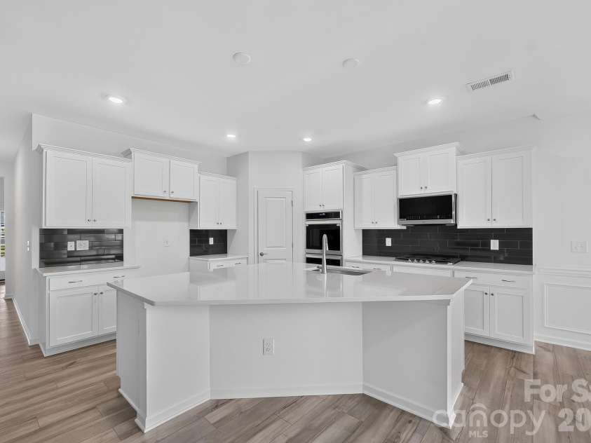 4876 Good Day Drive, Lancaster, SC 29720.  MLS# CAR4401744, YatesRealty ID 35593. 