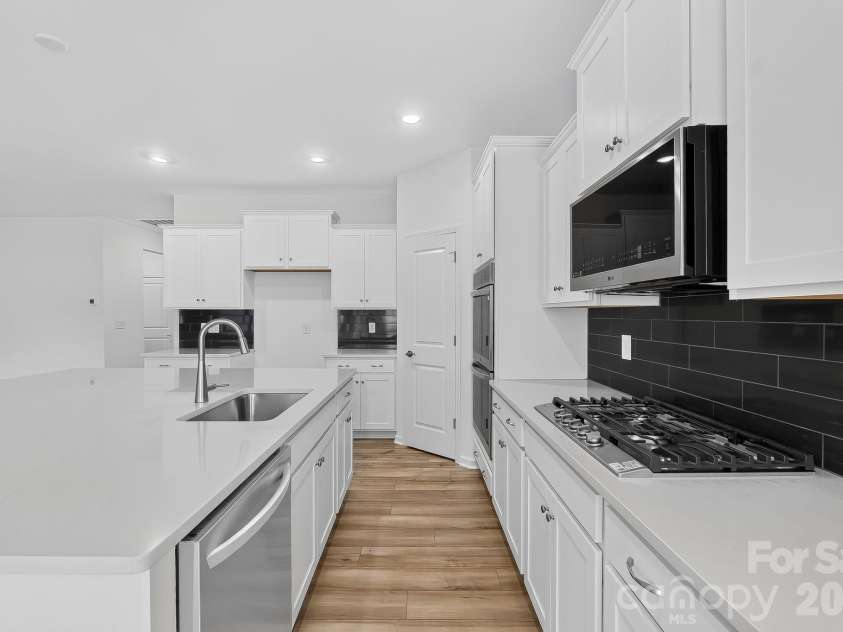 4876 Good Day Drive, Lancaster, SC 29720.  MLS# CAR4401744, YatesRealty ID 35593. 