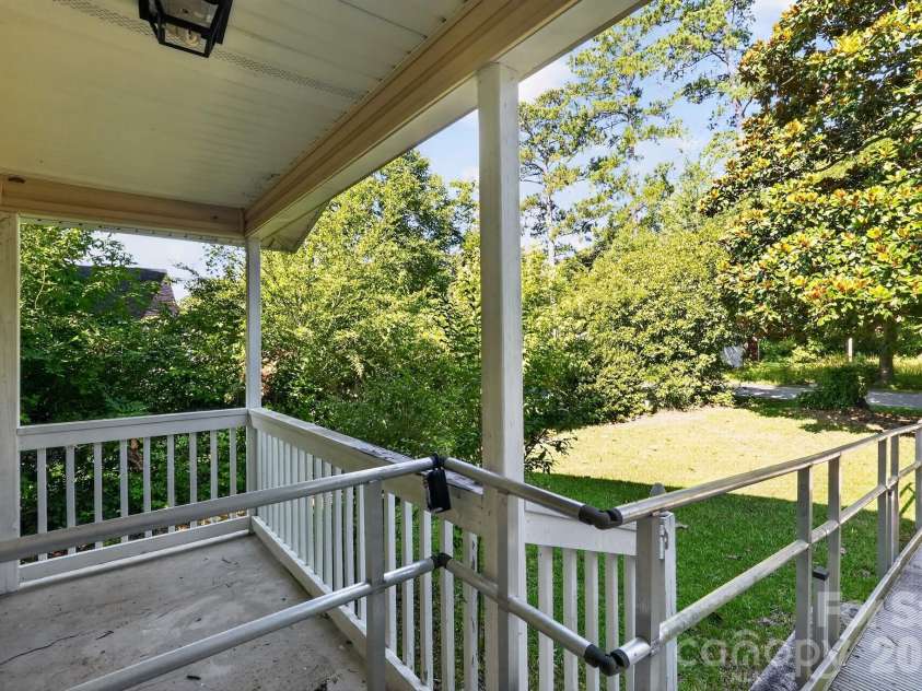 4494 Market Street, Loris, SC 29569.  MLS# CAR4401749, YatesRealty ID 35594. 