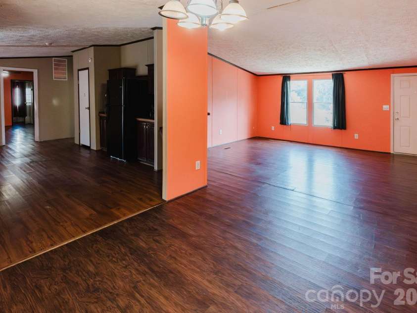 308 Forest Hollow Drive, Statesville, NC 28677.  MLS# CAR4401408, YatesRealty ID 35595. 