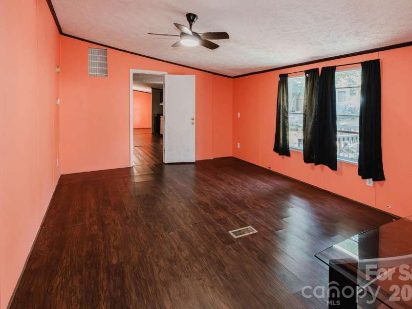 308 Forest Hollow Drive, Statesville, NC 28677.  MLS# CAR4401408, YatesRealty ID 35595. 