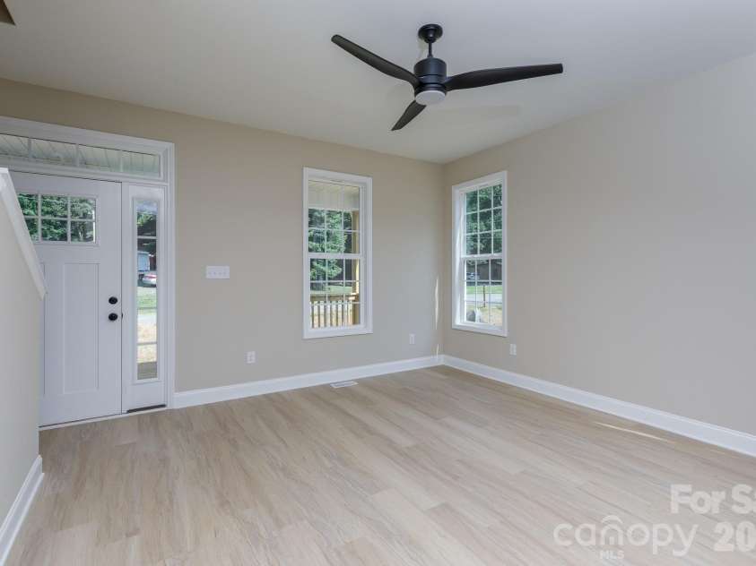 579 Trexler Lane, Rock Hill, SC 29732.  MLS# CAR4401741, YatesRealty ID 35598. 