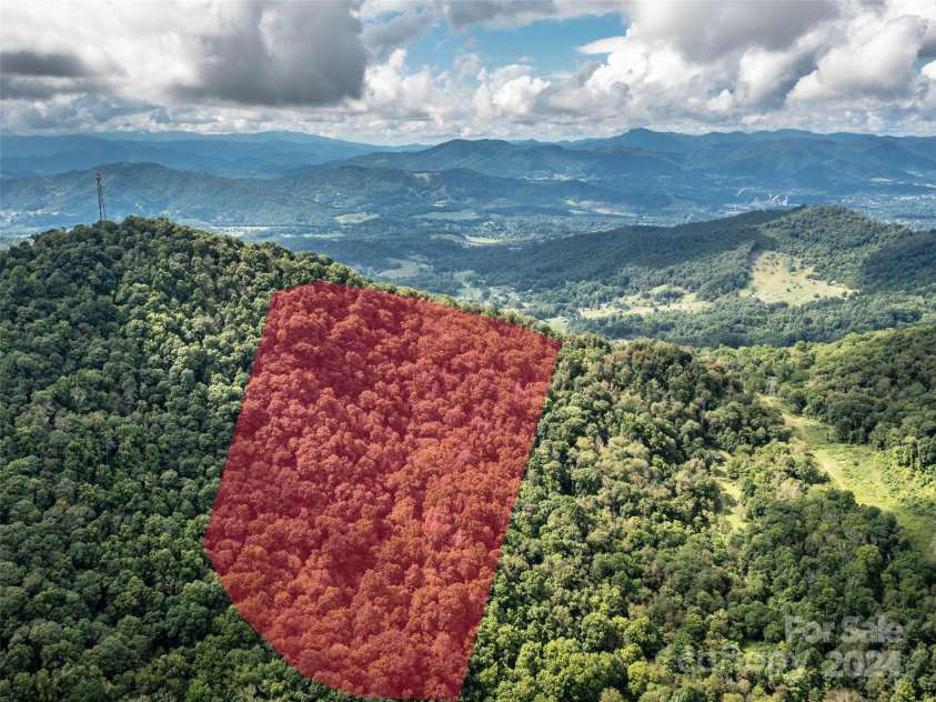 1001 Mountain Glen Road, Canton, NC 28716.  MLS# CAR4172455, YatesRealty ID 356. 