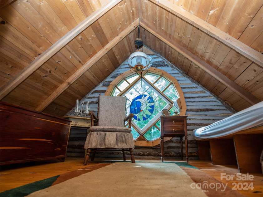 1001 Mountain Glen Road, Canton, NC 28716.  MLS# CAR4172455, YatesRealty ID 356. 